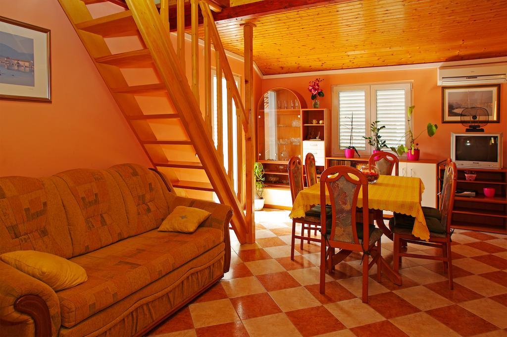 Apartments Julija Vela Luka Chambre photo