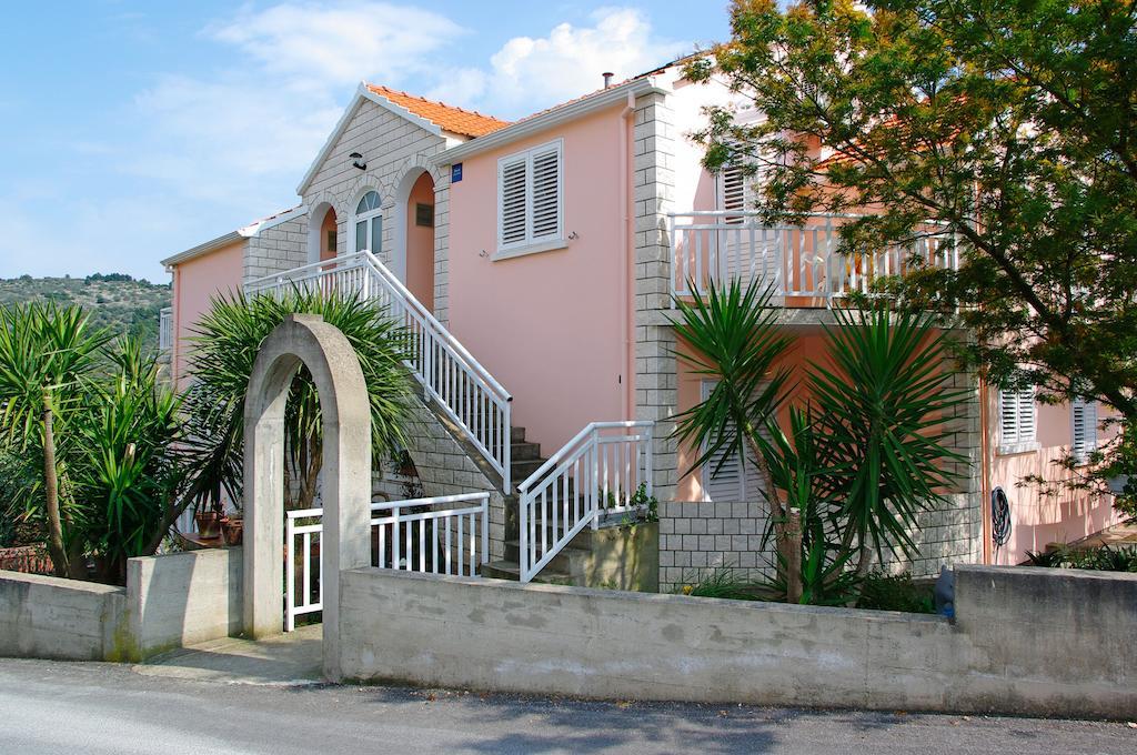 Apartments Julija Vela Luka Extérieur photo